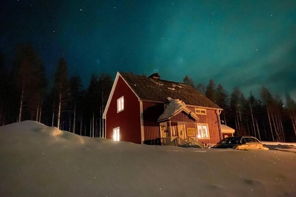 Cozy Home With Lake View-Free Wifi - Free Sauna Överkalix Esterno foto